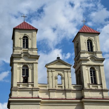 Raudondvario Šv. Kūdikėlio Jėzaus Teresės bažnyčia