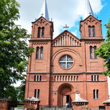 Plungės Šv. Jono Krikštytojo bažnyčia