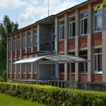 Raudondvario gimnazija