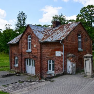 Dvaro skalbyklos namelis