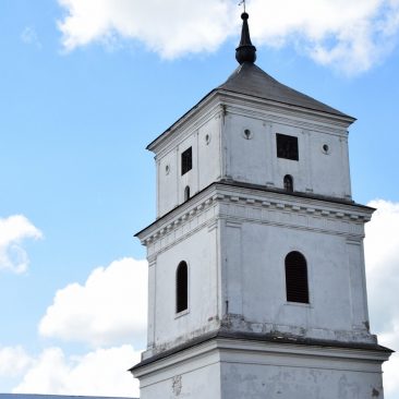 Plungės bažnyčios varpinė